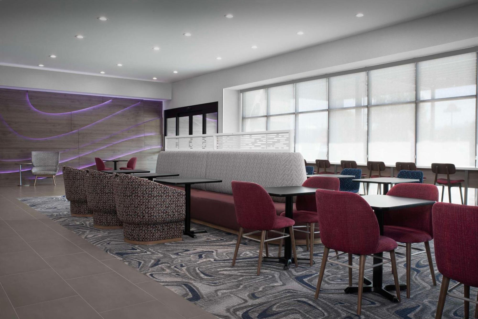 Home2 Suites By Hilton Athens I 65 Экстерьер фото
